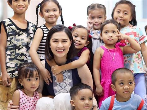 Marian Rivera throws early Christmas party for Smile Train kids.